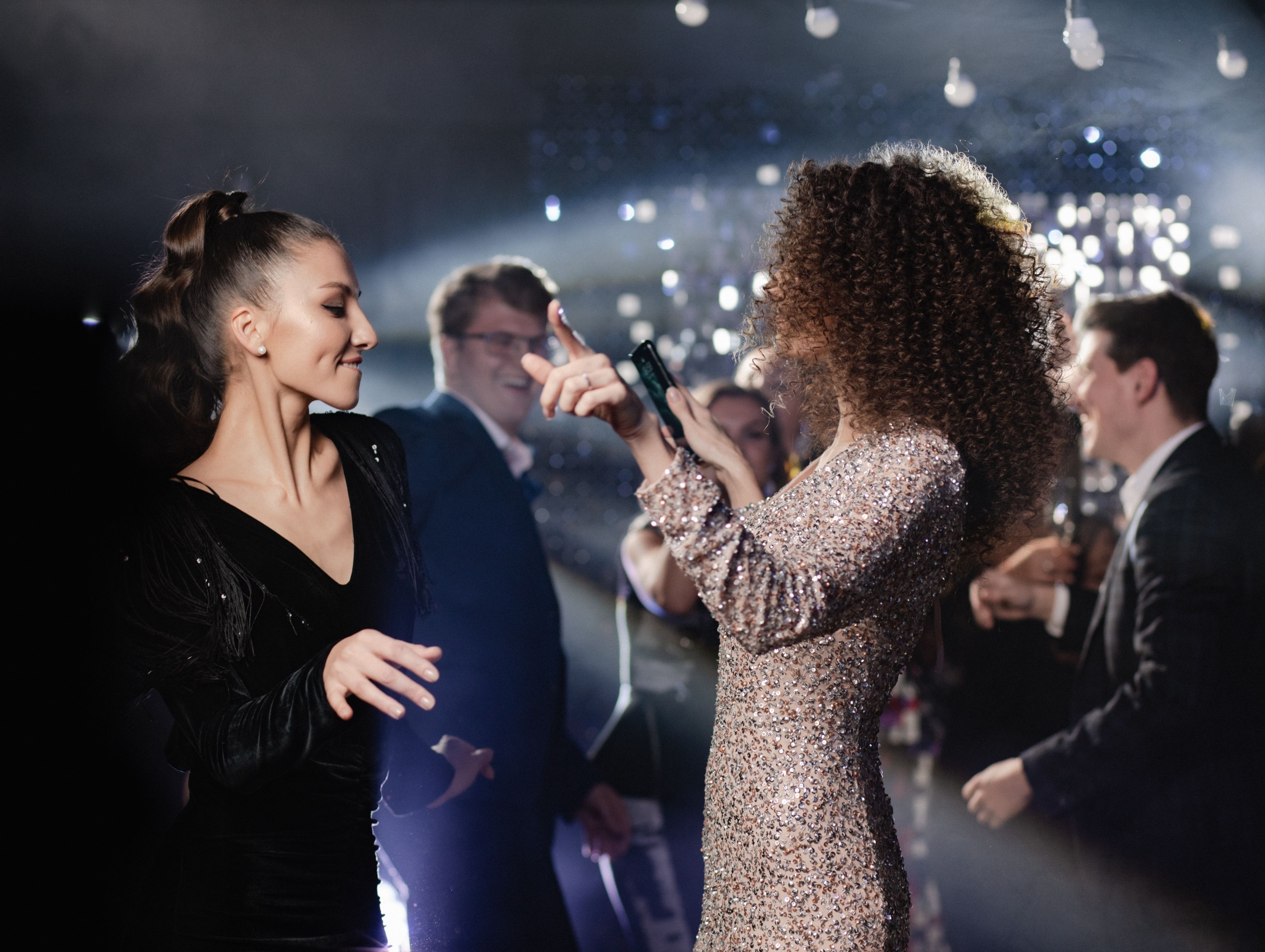 shutterstock_2551182131 Ladies Dancing
