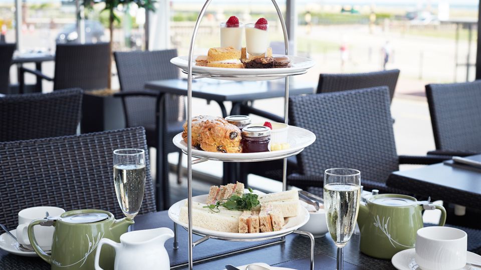 ImperialHotel_Terrace_AfternoonTea_KT_960x700_0719_065