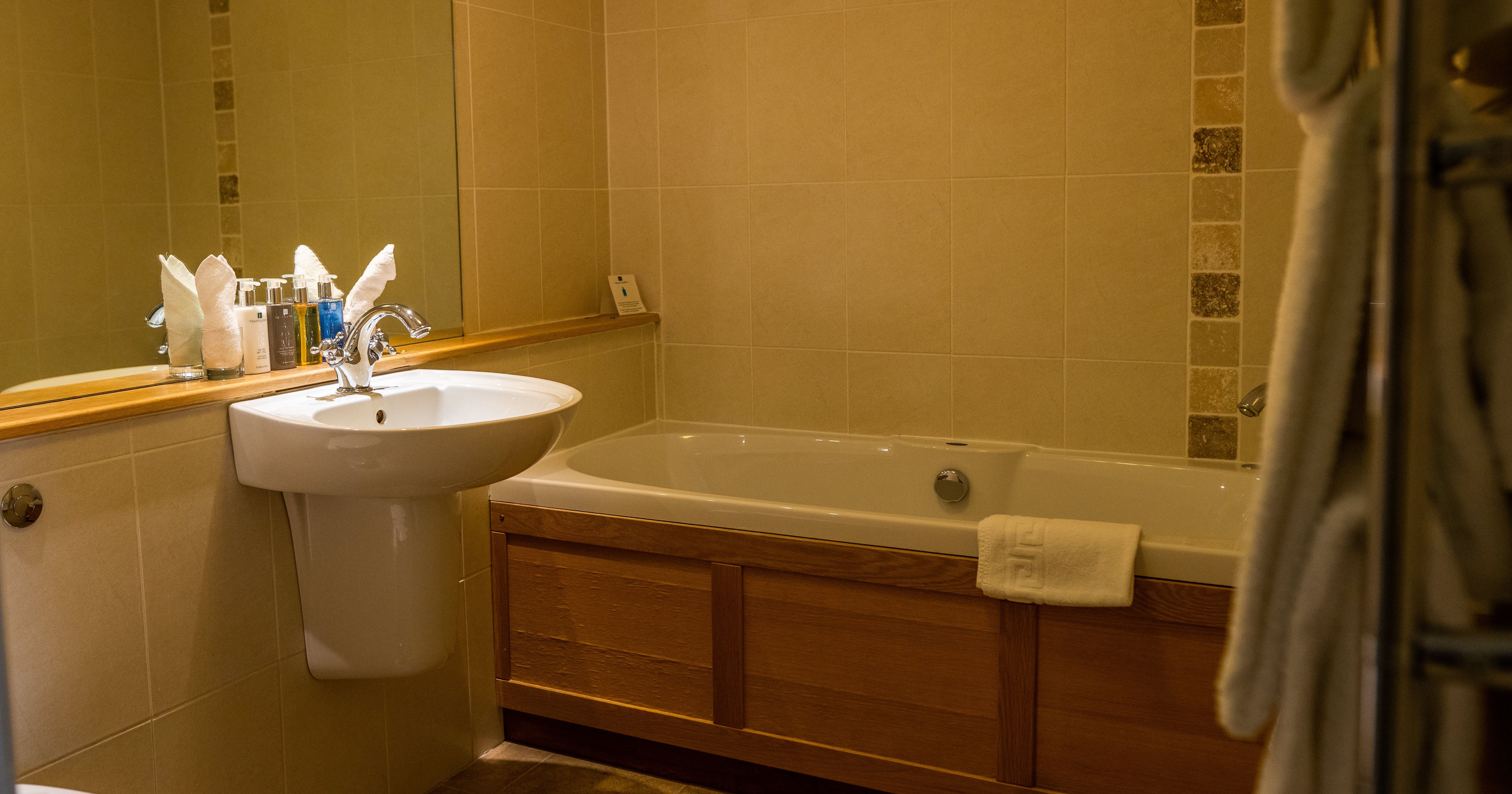 Sink and bath
