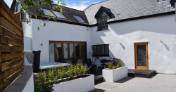 Farmhouse 10