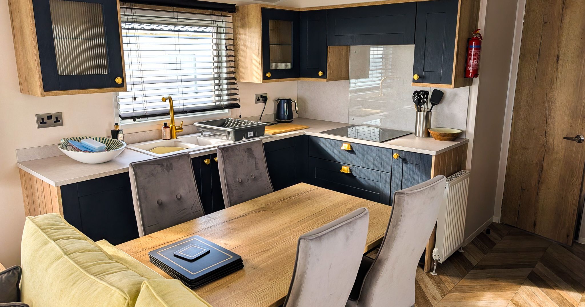 PXL_20251024_111916321