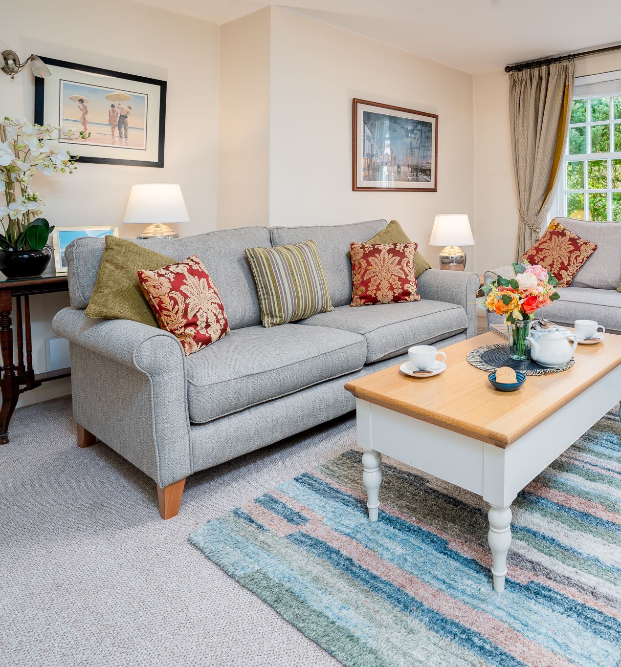 3 Courthay_LivingRoom_Web-8