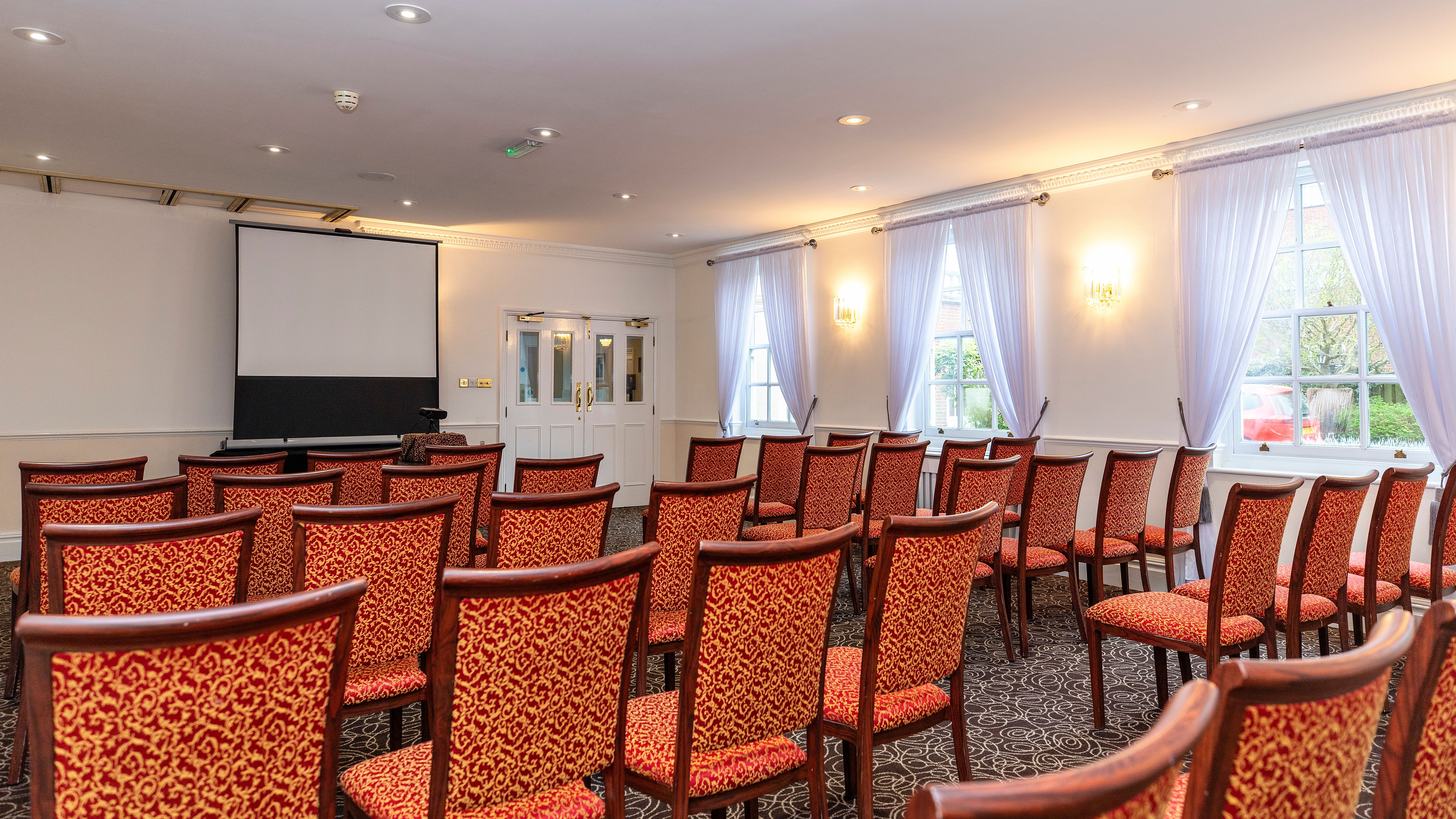 Oak Room Theatre Style (3)