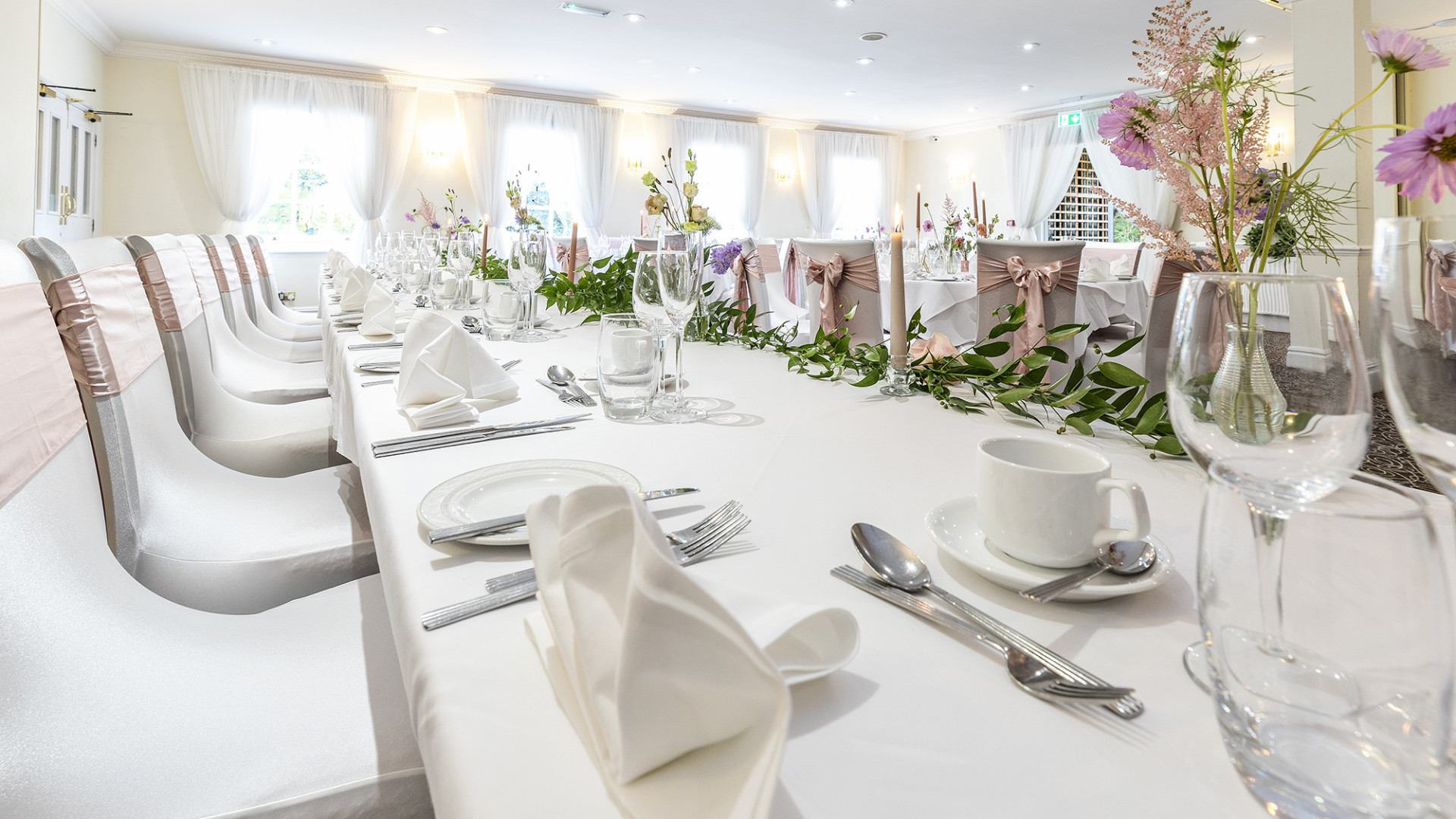 Wedding table set up