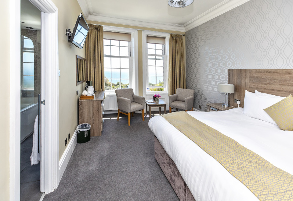 Country House with Sea View