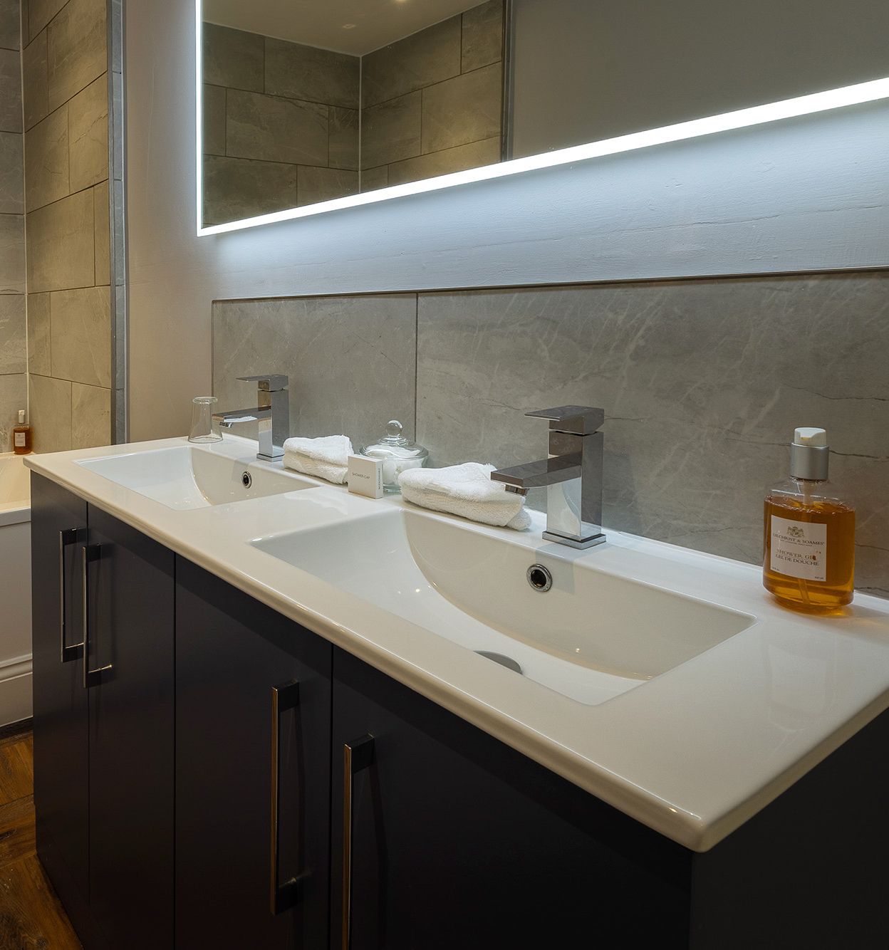 modern style hotel bathroom