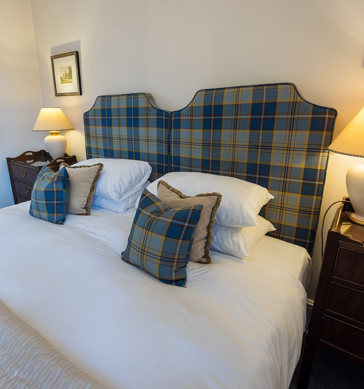 beautiful tartan cushions and luxury hotel bedding