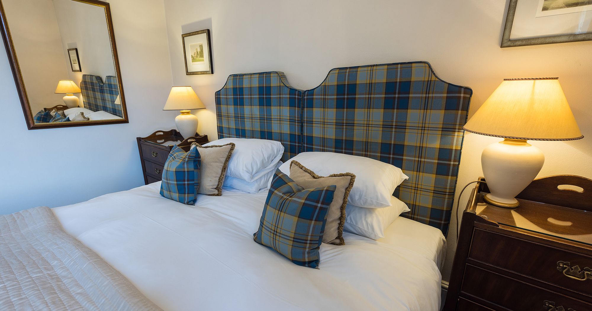 beautiful tartan cushions and luxury hotel bedding