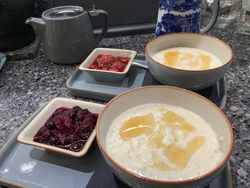 porridge, Lincolnshire runny honey and homemade fruit compote