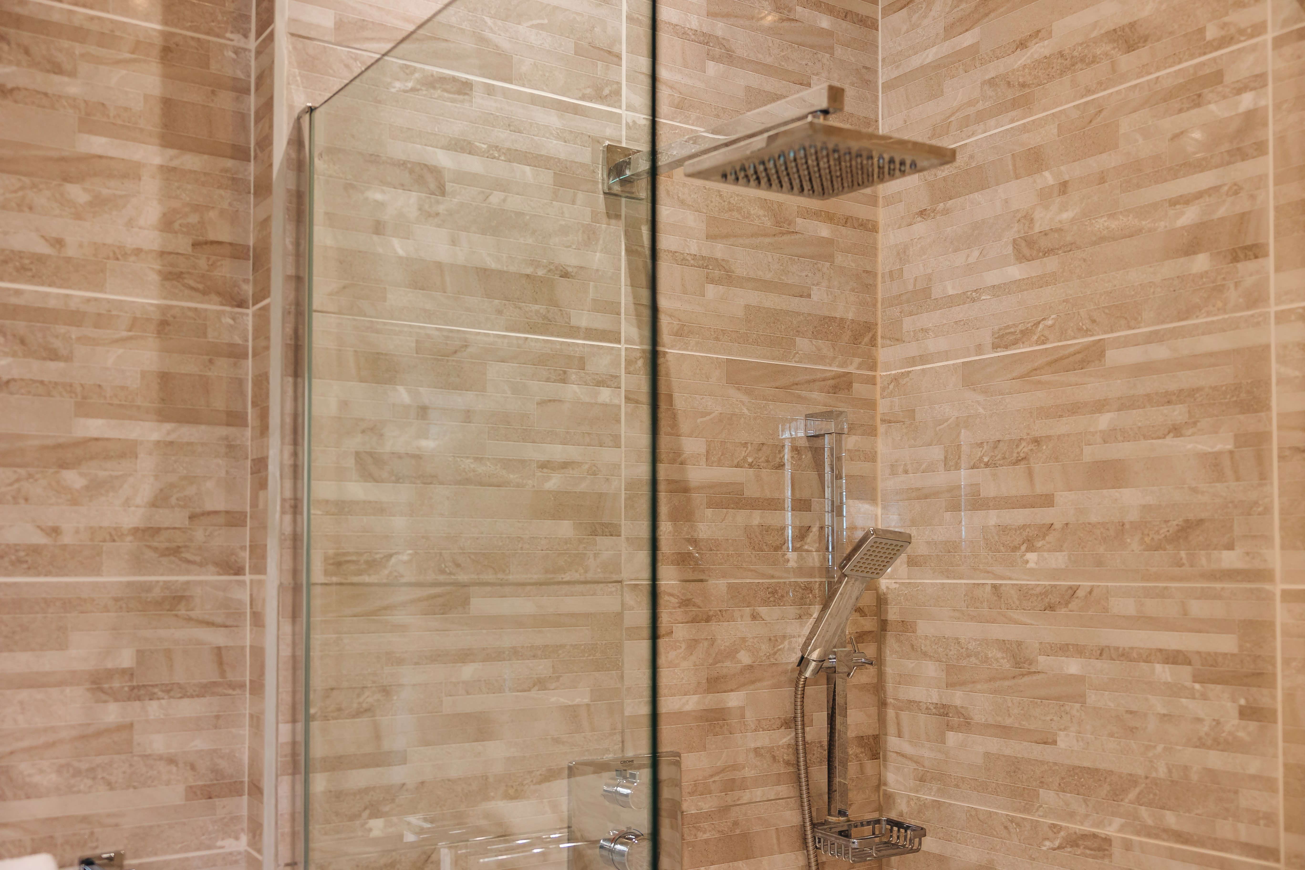 Claverley Bathroom 2.1