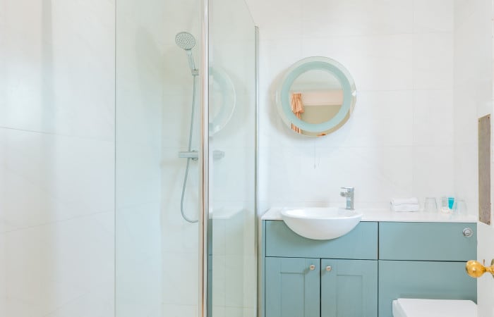 Chesterton Bathroom 1