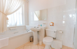 Beckbury Bathroom