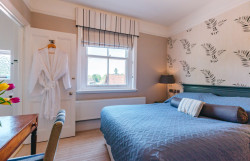 Davenport Bedroom 4