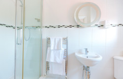 Davenport Bathroom 1