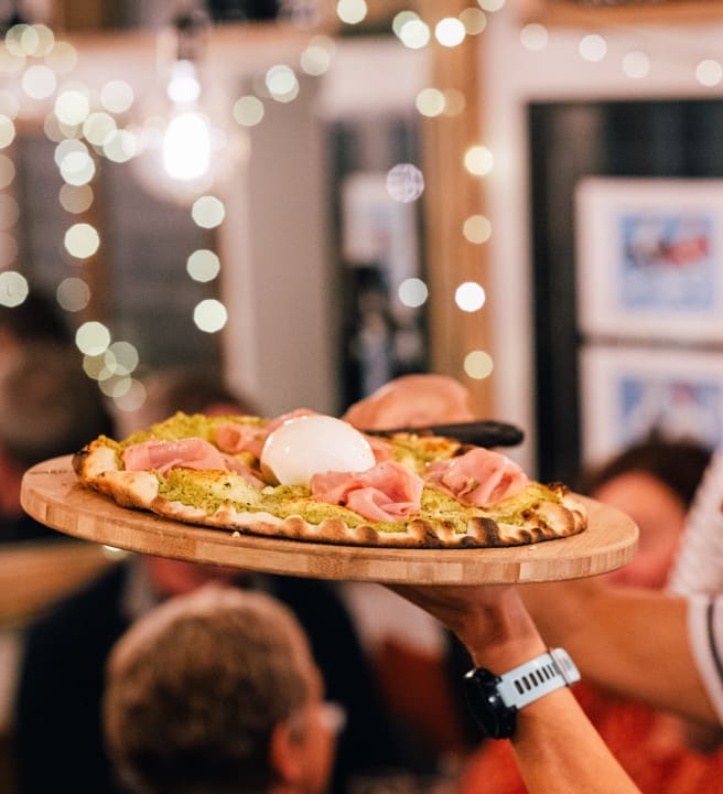 Special Pizza burrata Mortadella