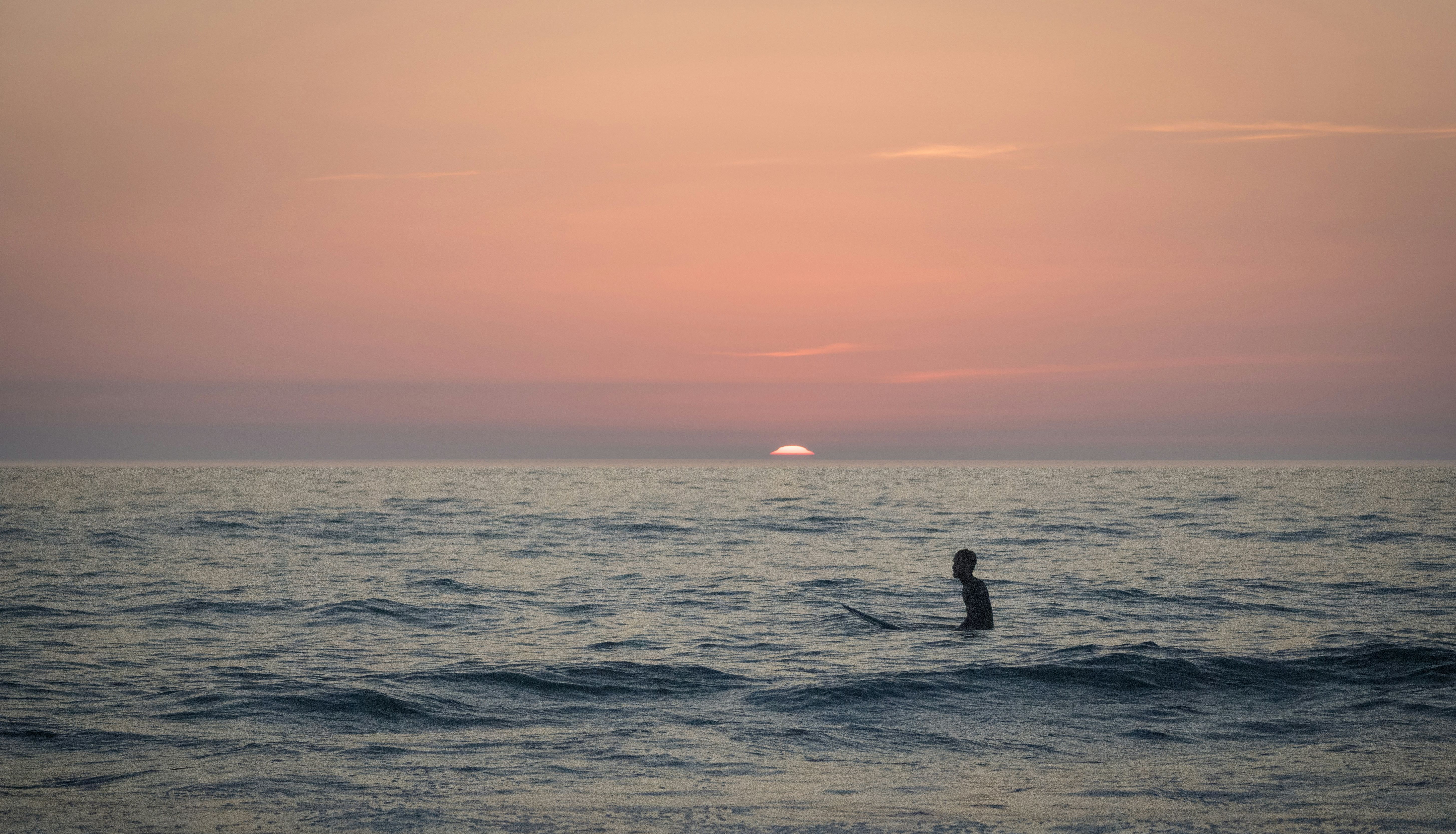 colin-davis-5dffJ9j0x5E-unsplash-min