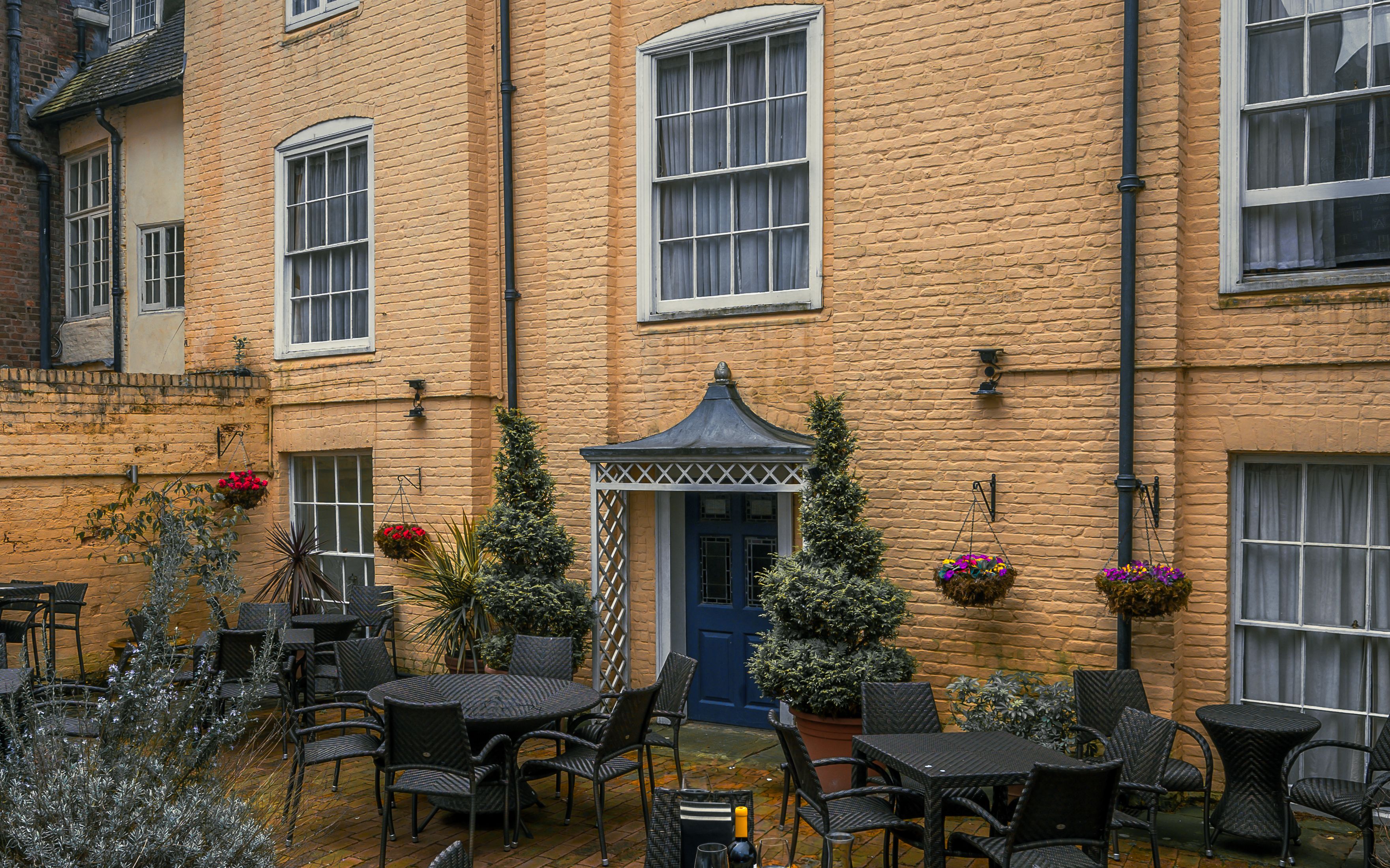 Old Mansion House Courtyard