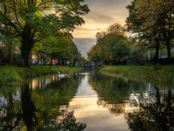 The Grand Canal Way is one of the best walks for people to meander down during their stay in Ireland.