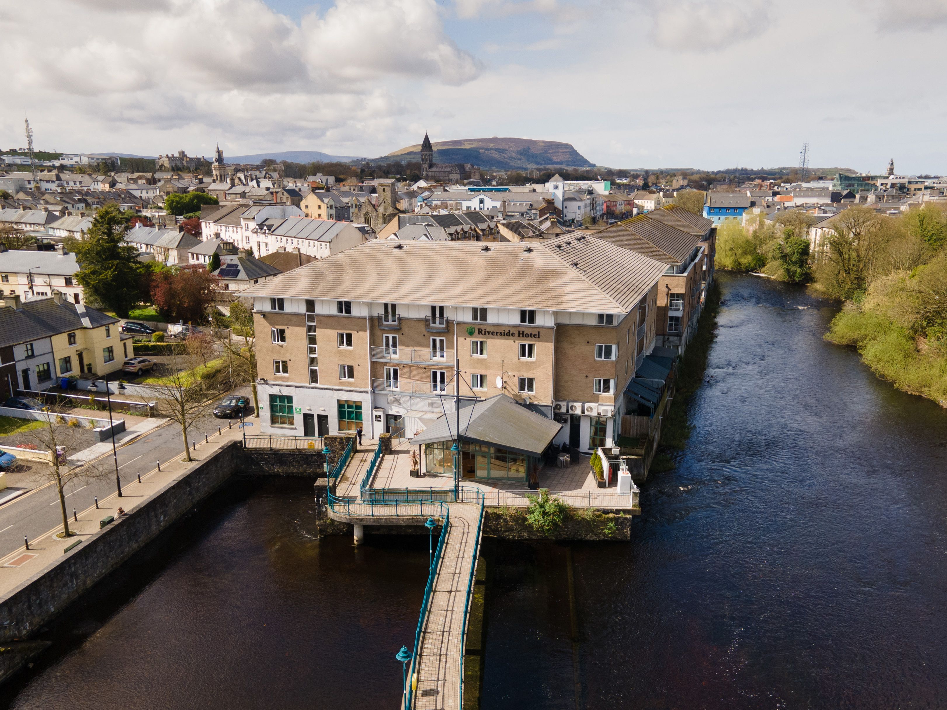 Riverside Hotel Sligo exterior