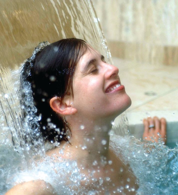 Gillian & Watercannon (Apex) - Royal York & Faulkener