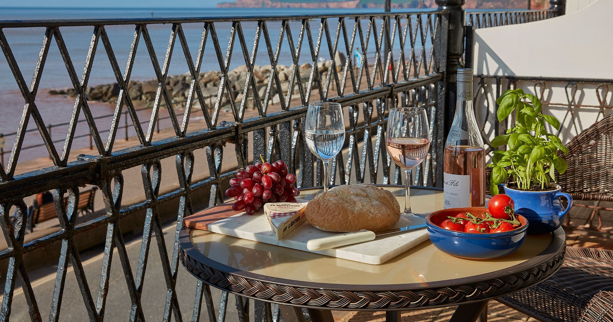 Table with balcony view and wine