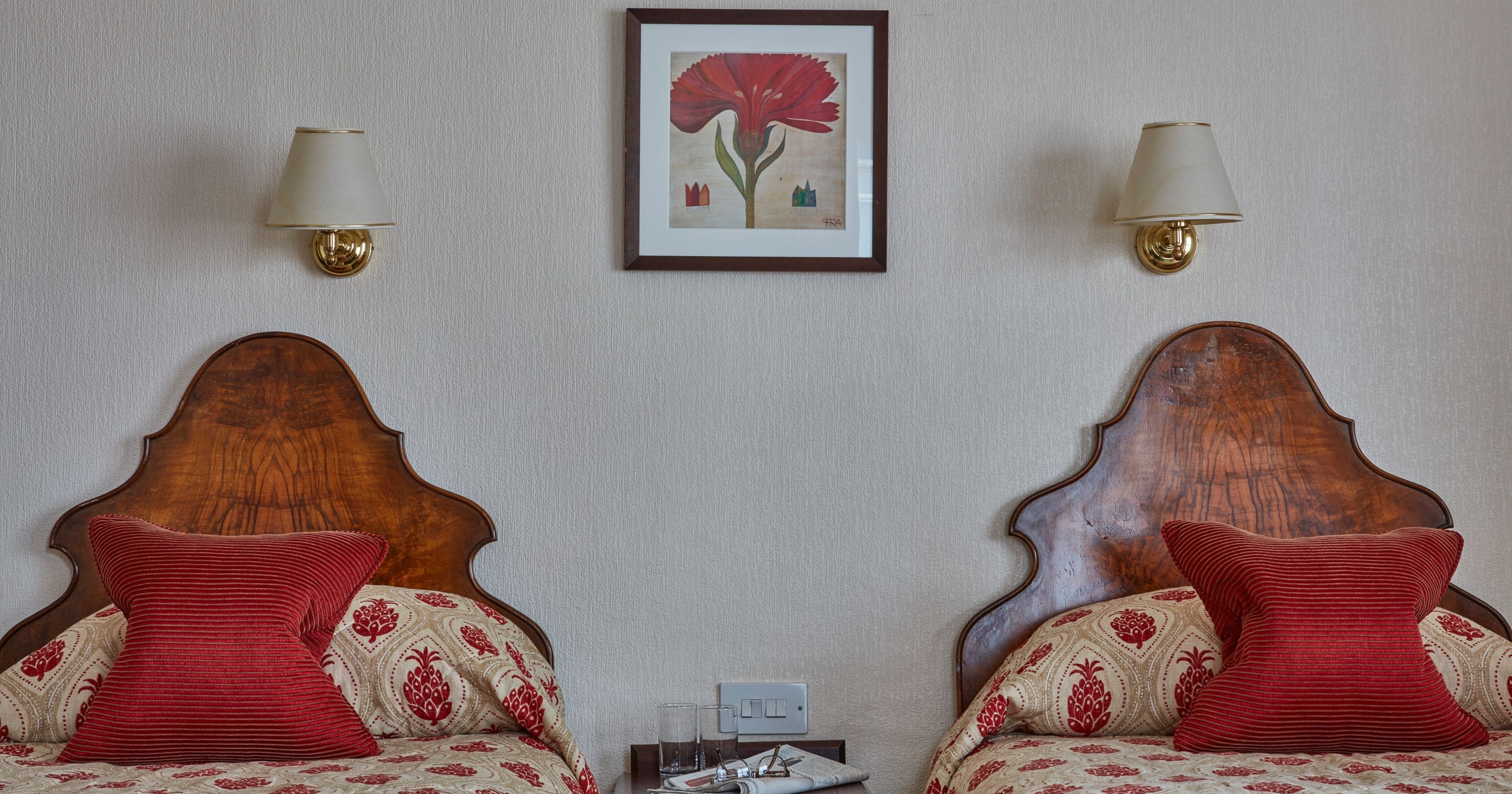 red & white twin single room