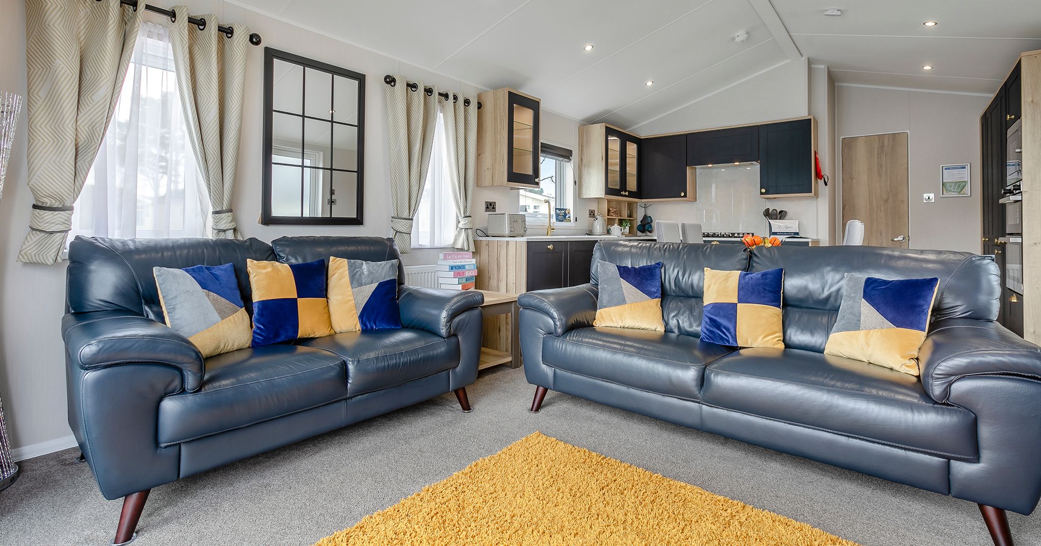 PERRANPORTH_VIP_LODGE_2_BED_HOT_TUB-interior06