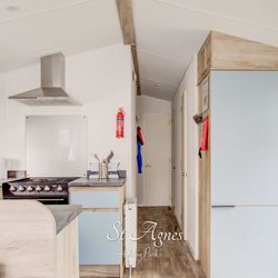 Fistral kitchen
