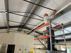 10/08/2025  The installation of the side supports for the suspended ceiling in progress.