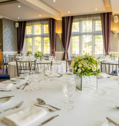 The Manders wedding table set up