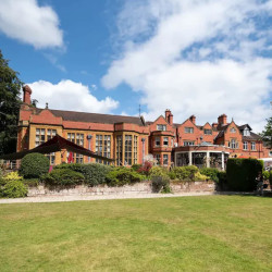 the mount hotel garden view