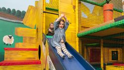 Playbarn16