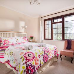 bryony-bedroom2