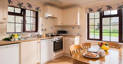 clover-kitchen2