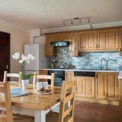 DAISY-MAYFIELD-POPPY KITCHEN-sm