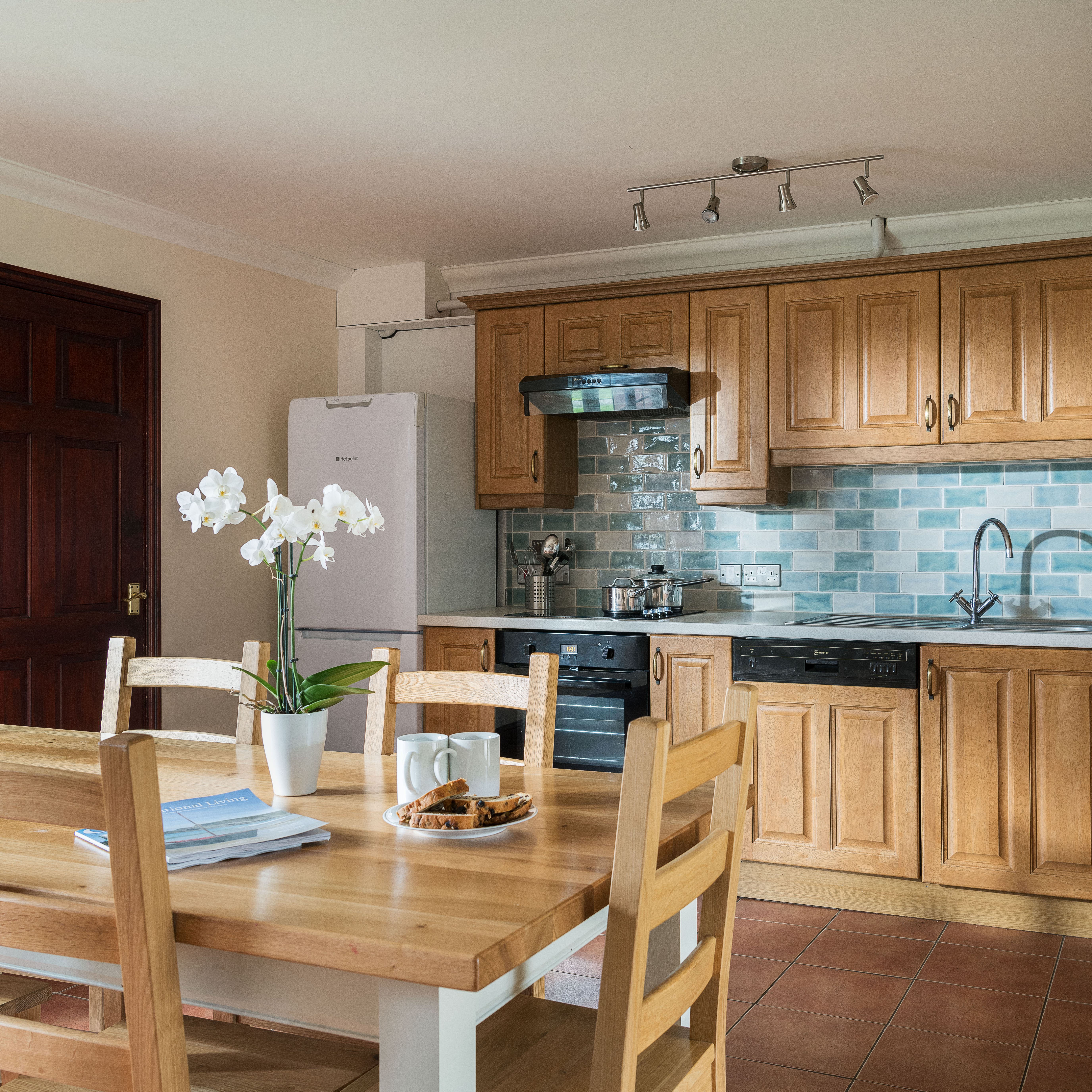 POPPY-DAISY-MAYFIELD KITCHEN-3