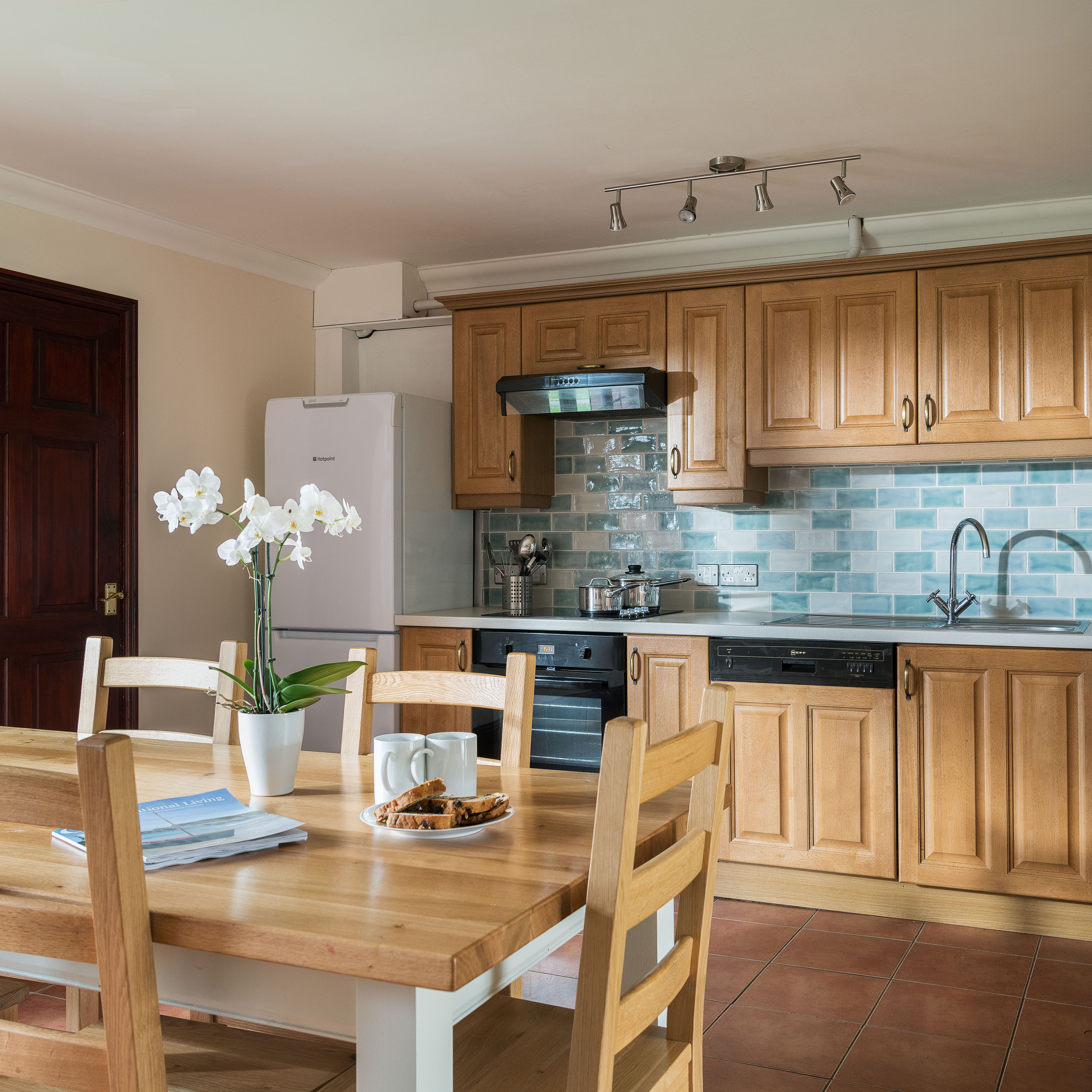 POPPY-DAISY-MAYFIELD KITCHEN-3