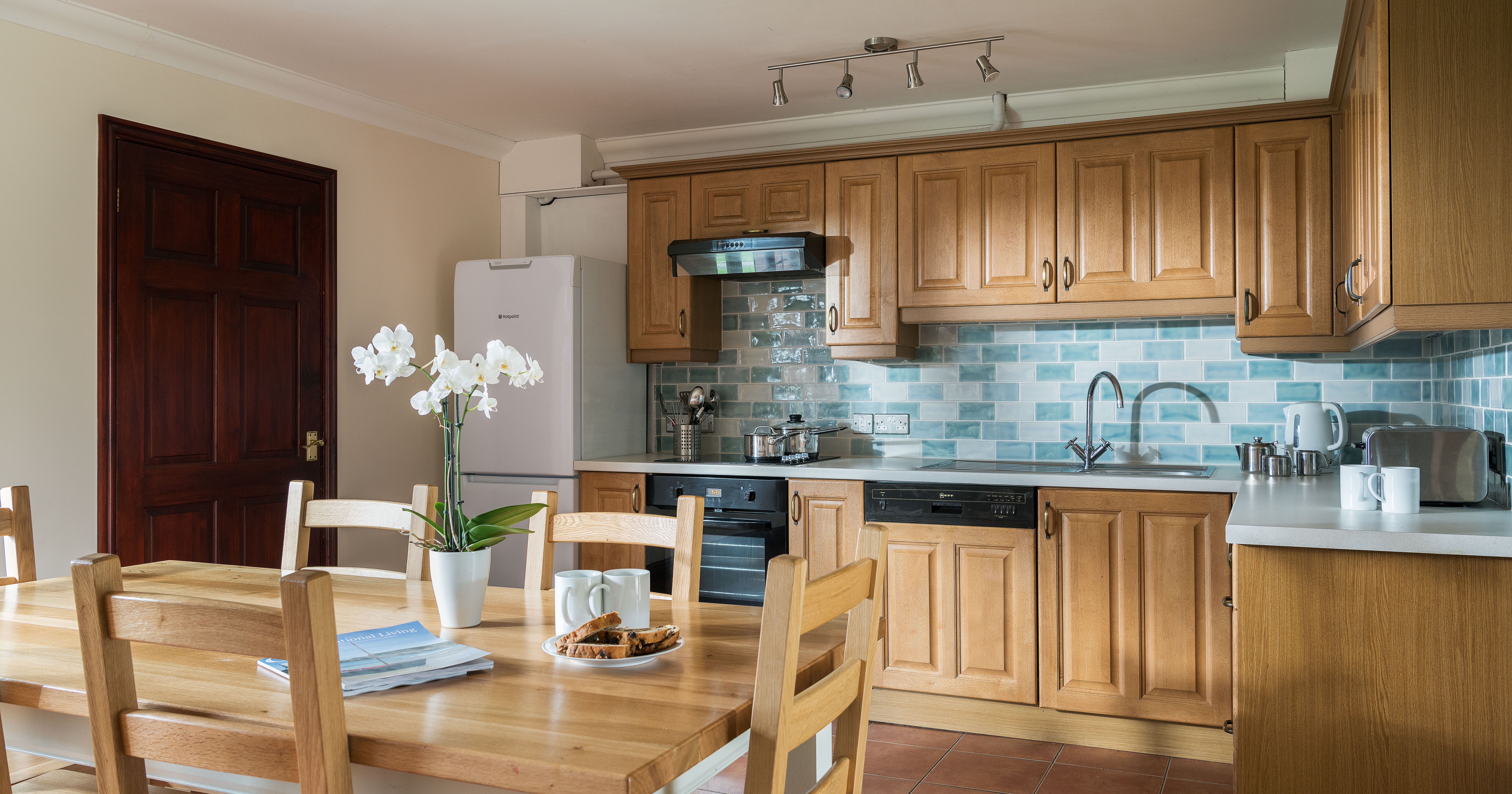 POPPY-DAISY-MAYFIELD KITCHEN-3