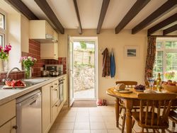 Willow kitchen 2