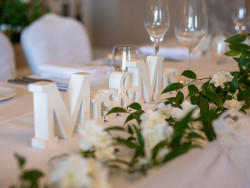 wedding-table-decorations