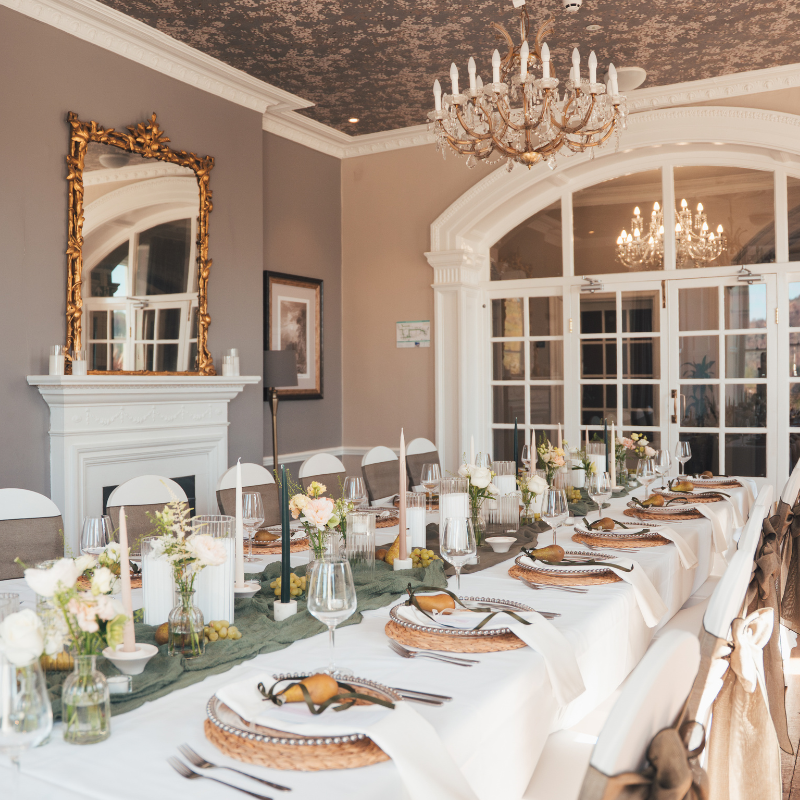 Sun Room Table Decor