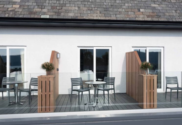 super-lake-view-balcony-room