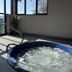 Hydro Hot Tub