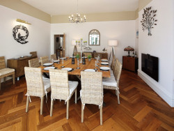 dining4