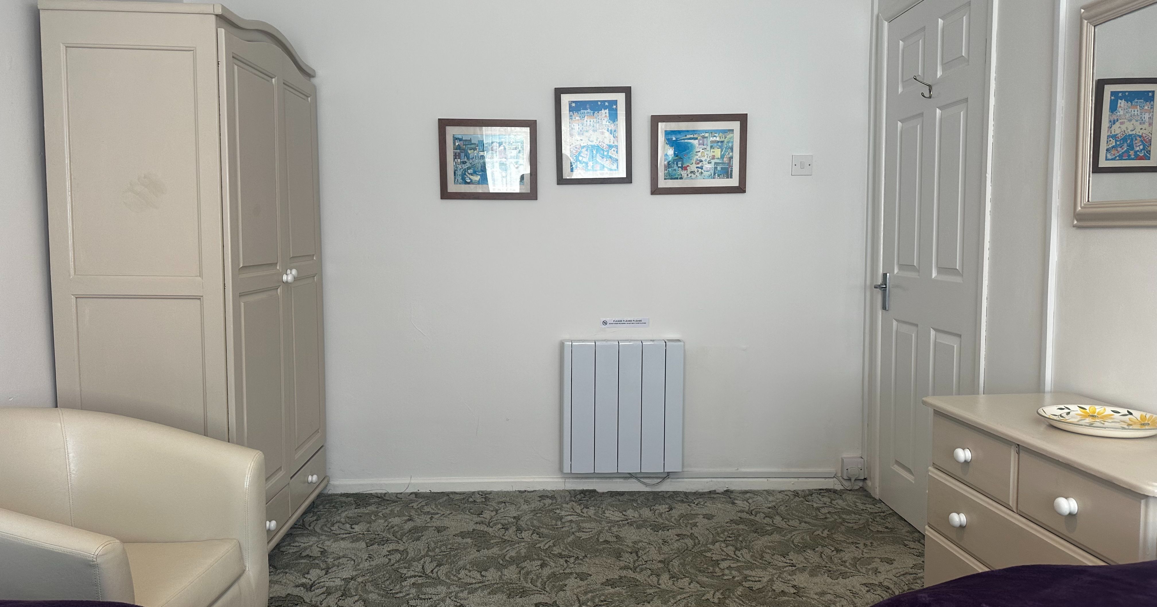 Sty Cottage twin bedroom