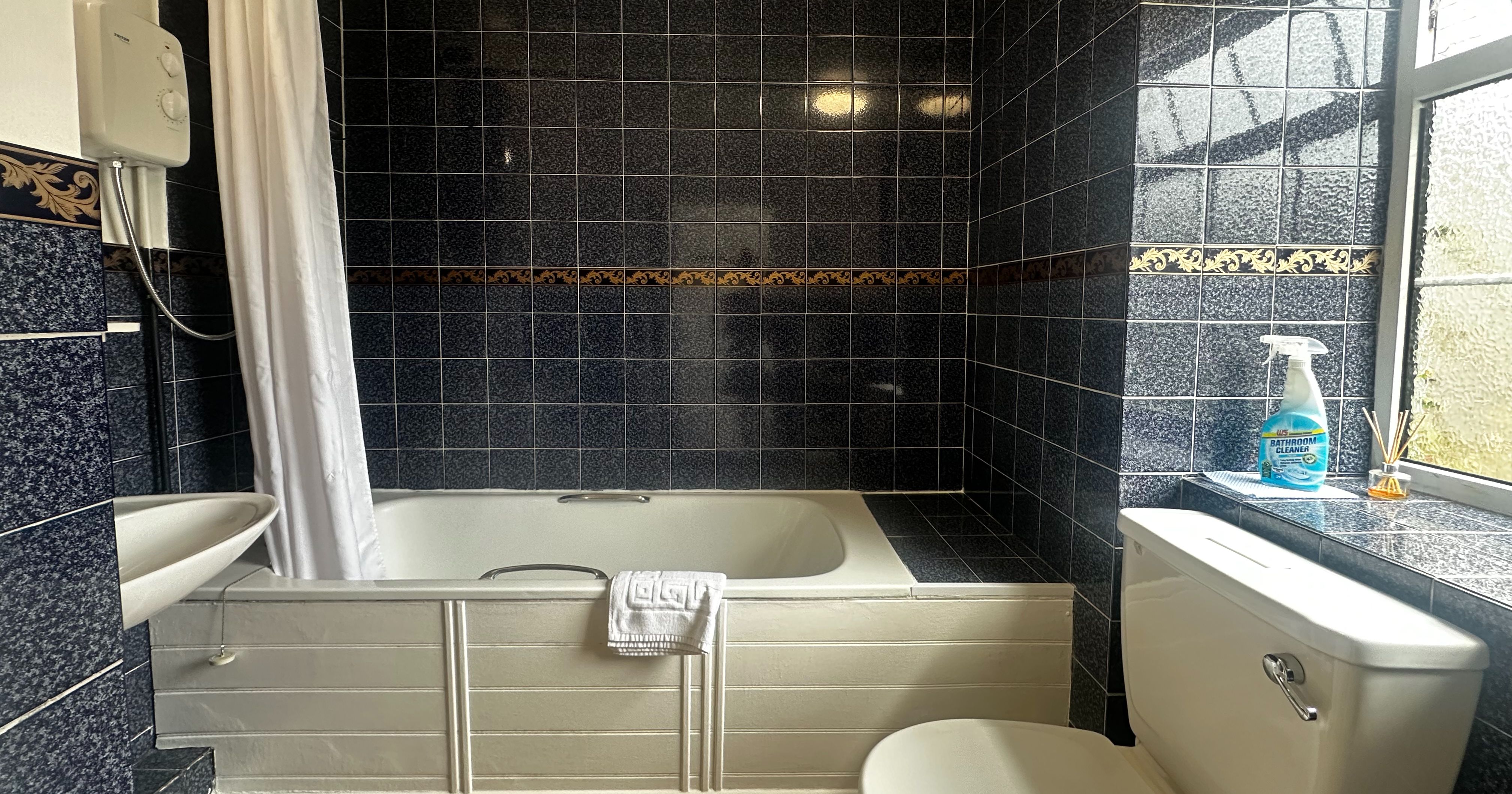 Sty Cottage Bathroom