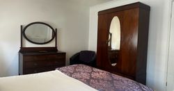 Sty Cottage - Master Bedroom