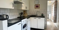 Gweal Cottage - Kitchen