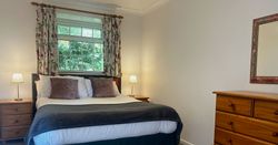 Gweal Cottage - Master Bedroom