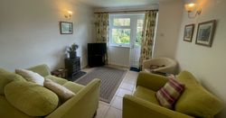 Forge Cottage - Open-plan Living Area